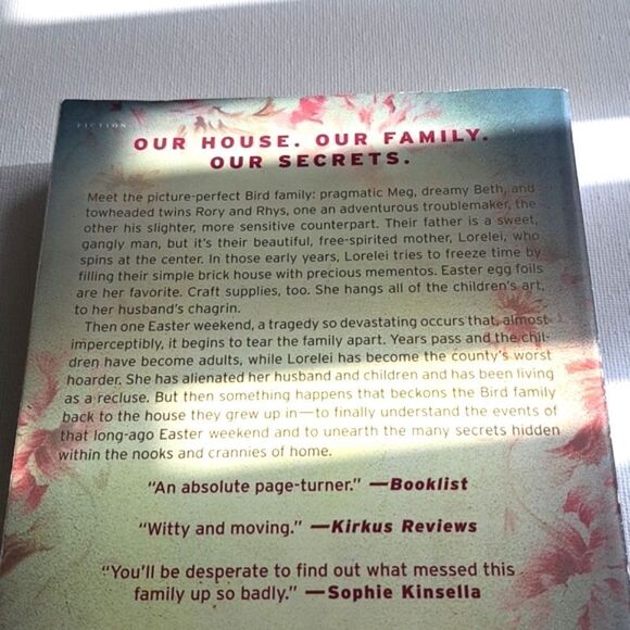 The House We Grew Up In By Lisa Jewell - Picture 5 of 5